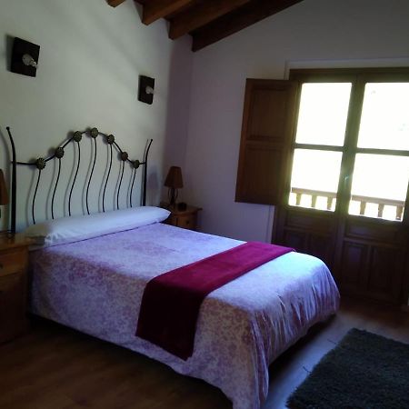 Вилла Casa Llayo Альесо Экстерьер фото