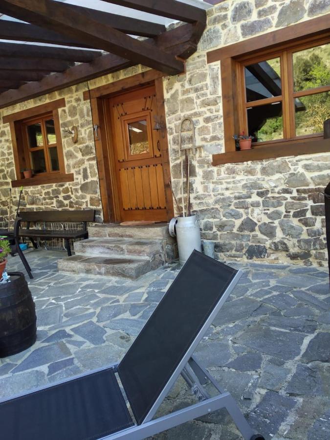 Вилла Casa Llayo Альесо Экстерьер фото